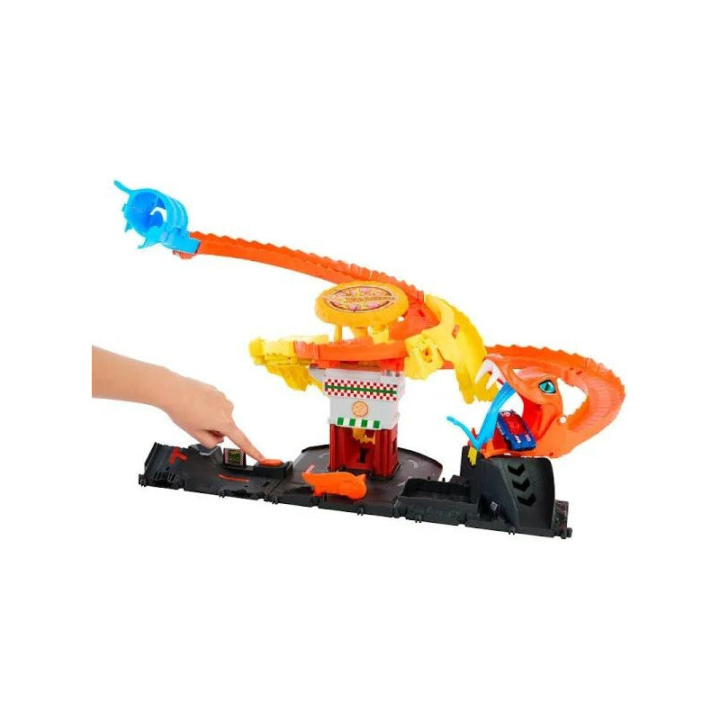 Pista De Auto Juguete Ataque De Cobra - Pizzería Hot Wheels Naranja